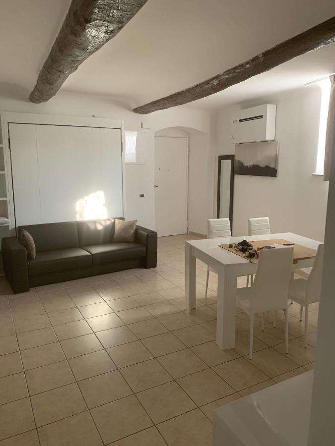 Appartamento Vacanze Breda Genova Eksteriør billede